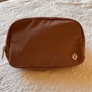 Lululemon Everywhere Belt Bag Copper Brown / Canyon Clay